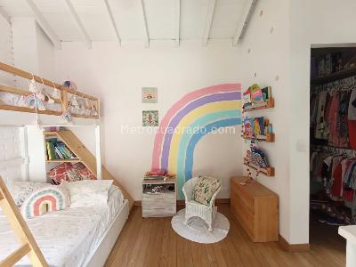 Casa en arriendo en El Poblado, Medellín · foto 14 de 20