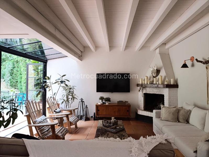 Casa amoblada de 3 Alcobas en conjunto cerrado, El Poblado - 4