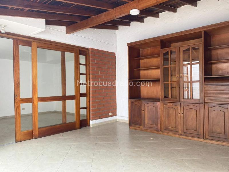 Casa – Envigado, Valle de Aburrá - Vista 3