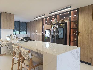 Apartamento de 3 alcobas en venta en El Tesoro, Medellín, 230 m² · foto 6 de 19