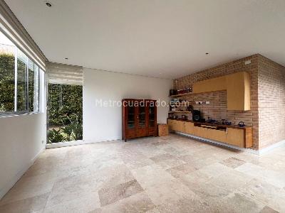Casa de 3 alcobas en venta en Envigado, Envigado, 300 m² · foto 6 de 20