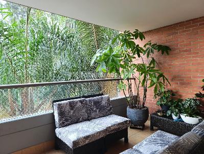 Apartamento de 3 alcobas en venta en El Tesoro, Medellín, 183 m² · foto 20 de 20