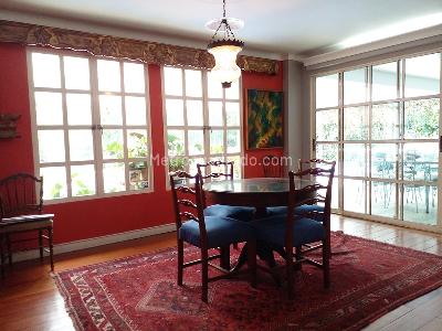 Casa de 4 alcobas en arriendo en El Poblado, Medellín, 500 m² · foto 3 de 20