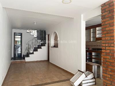 Casa en arriendo en Envigado, Envigado · foto 6 de 17
