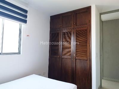 Apartamento de 2 alcobas en arriendo en El Poblado, Medellín, 83 m² · foto 13 de 18