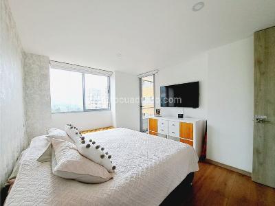 Apartamento de 2 alcobas en venta en El Poblado, Medellín, 108 m² · foto 9 de 13