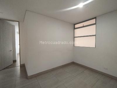 Apartamento de 3 alcobas en arriendo en Castropol, Medellín, 127 m² · foto 7 de 16