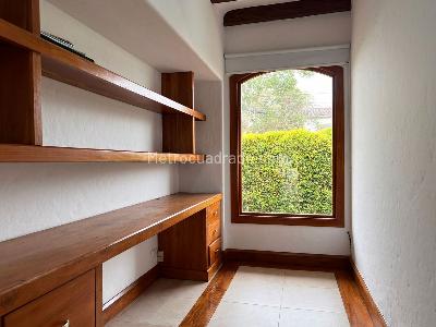 Casa de 3 alcobas en venta en Rionegro, Rionegro, 420 m² · foto 6 de 19