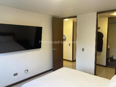 Apartamento de 2 alcobas en arriendo en El Poblado, Medellín, 75 m² · foto 6 de 11