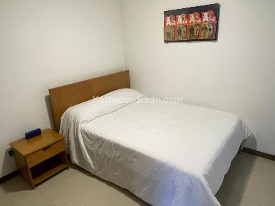 Apartamento de 2 alcobas en arriendo en El Poblado, Medellín, 75 m² · foto 8 de 11