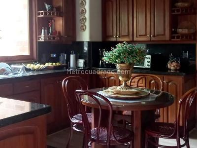 Casa de 4 alcobas en venta en Rionegro, Rionegro, 270 m² · foto 5 de 16