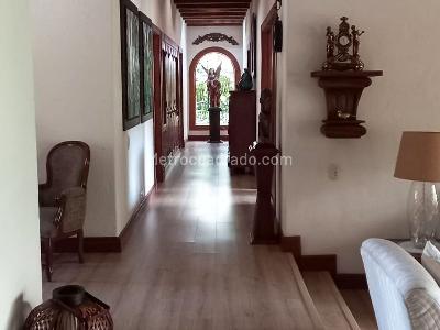 Casa de 4 alcobas en venta en Rionegro, Rionegro, 270 m² · foto 6 de 16