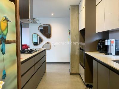 Apartamento en venta en El Poblado, Medellín · foto 7 de 16