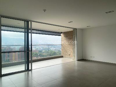 Apartamento en venta en Envigado, Envigado · foto 4 de 19