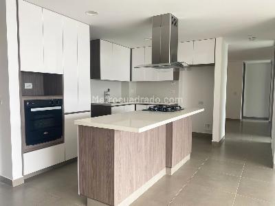 Apartamento en venta en Envigado, Envigado · foto 6 de 19