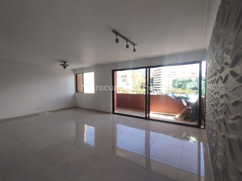 Apartamento en Arriendo, EL POBLADO, Medellín