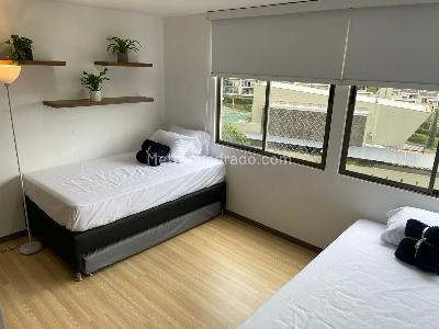 Apartamento de 2 alcobas en arriendo en El Poblado, Medellín, 89 m² · foto 11 de 14