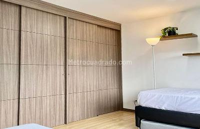 Apartamento de 2 alcobas en arriendo en El Poblado, Medellín, 89 m² · foto 12 de 14