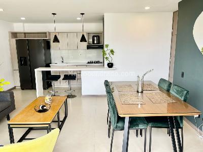 Apartamento de 2 alcobas en arriendo en El Poblado, Medellín, 89 m² · foto 3 de 14