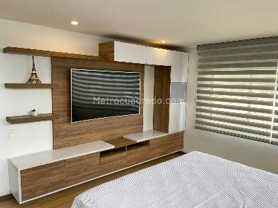 Apartamento de 2 alcobas en arriendo en El Poblado, Medellín, 89 m² · foto 7 de 14