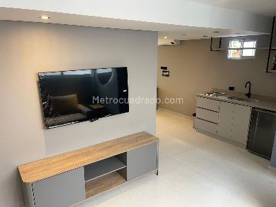 Apartaestudio en arriendo en El Poblado, Medellín, 49 m² · foto 10 de 17