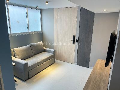 Apartaestudio en arriendo en El Poblado, Medellín, 49 m² · foto 8 de 17