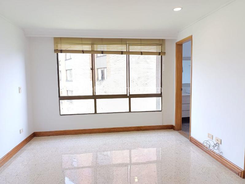 3BR Apartment for Rent with 5 Baths in Gated Unit, El Poblado - 8