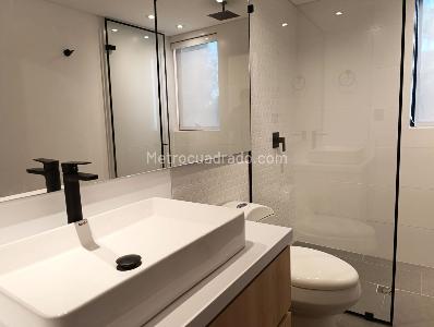 Apartamento de 2 alcobas en venta en Los Balsos, Medellín, 172 m² · foto 18 de 19