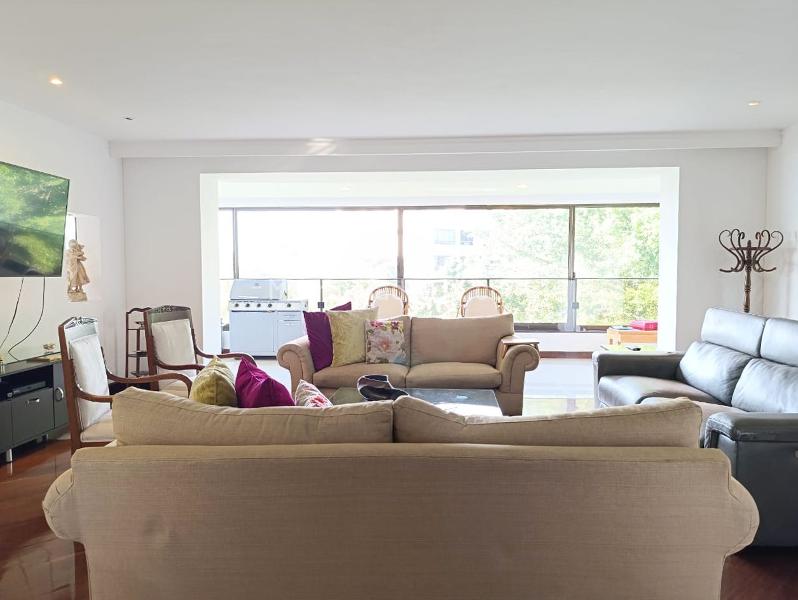 Apartamento Elegante de 4 Alcobas con Jacuzzi en El Poblado - 5