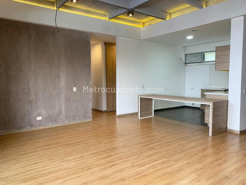 2BR Apartment with Modern Finishes in El Poblado - 4