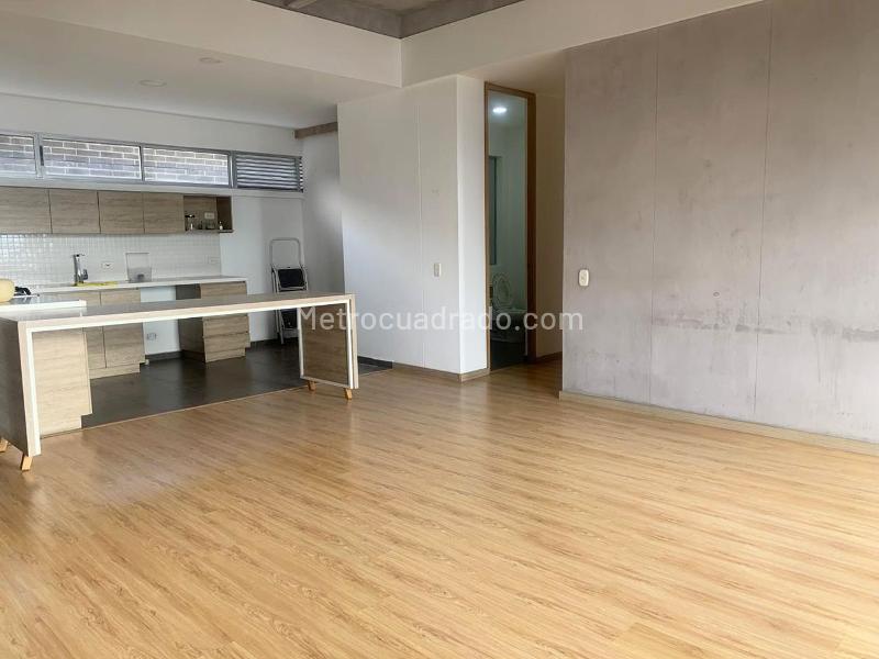 Apartamento de 2 Alcobas con Gimnasio en El Poblado - 3