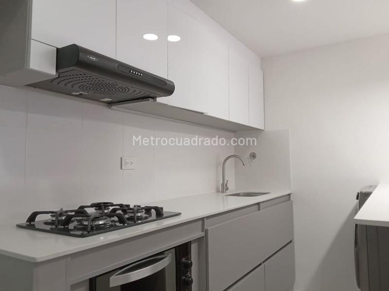 Spacious 4BR Apartment with Terrace in El Poblado - 5