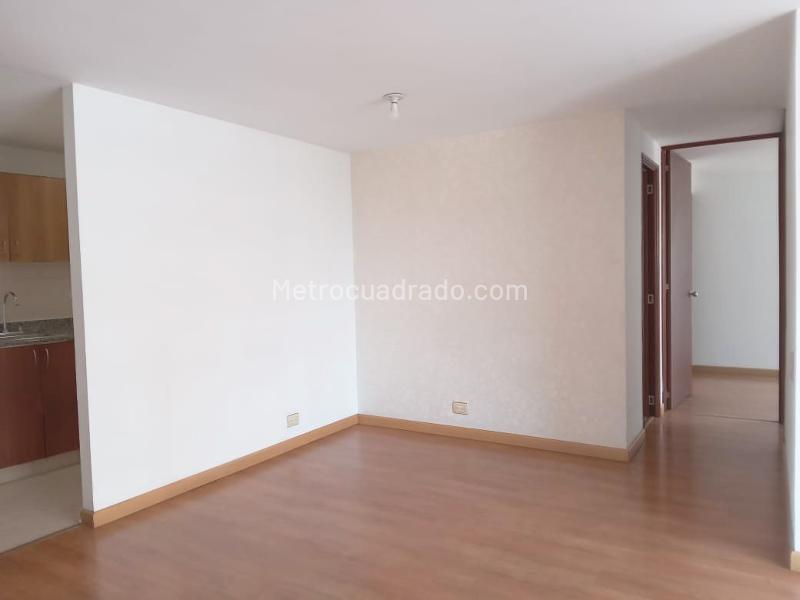 Apartamento Encantador de 2 Alcobas con Piscina en El Poblado - 2