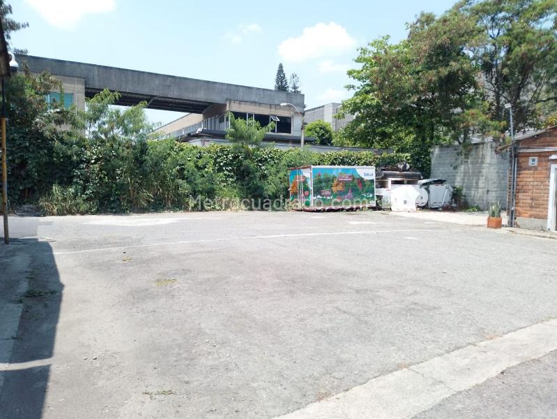 Bodega en Arriendo, CARIBE, Medellín - Más