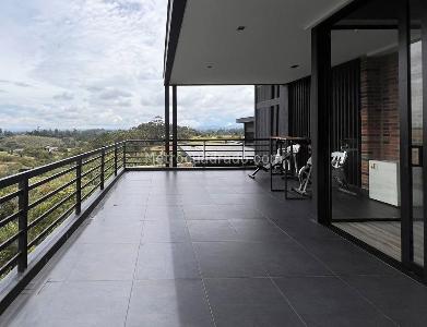 Casa de 3 alcobas en venta en Rionegro, Rionegro, 410 m² · foto 15 de 18