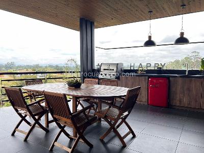Casa de 3 alcobas en venta en Rionegro, Rionegro, 410 m² · foto 16 de 18