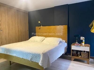 Apartamento de 2 alcobas en arriendo en El Poblado, Medellín, 95 m² · foto 13 de 16