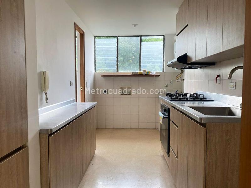 2BR Apartment with Parking in El Poblado (Closed Unit) - 6