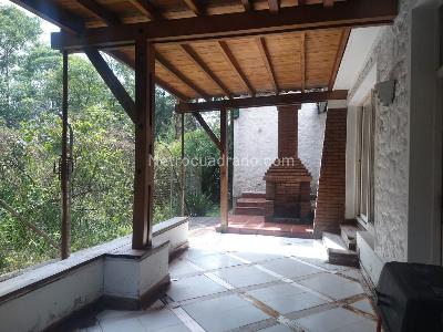 Casa de 4 alcobas en venta en El Poblado, Medellín, 300 m² · foto 17 de 19
