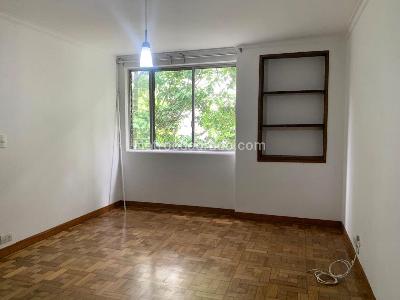 Apartamento de 4 alcobas en venta en El Poblado, Medellín, 177 m² · foto 10 de 19