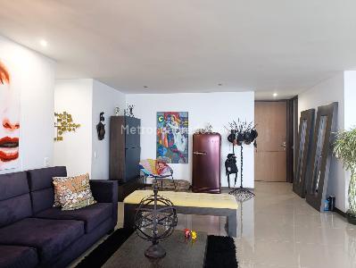 Apartamento de 3 alcobas en venta en El Poblado, Medellín, 156 m² · foto 7 de 19