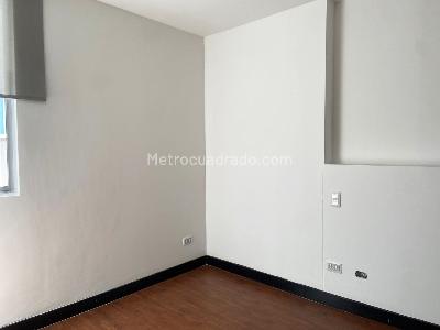 Apartamento de 3 alcobas en arriendo en Sabaneta, Sabaneta, 138 m² · foto 12 de 20