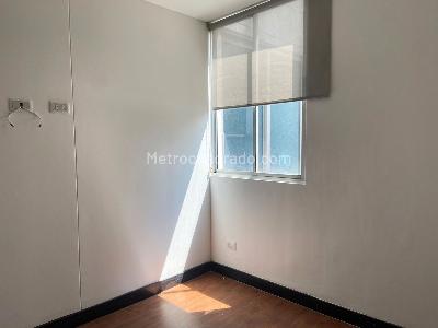 Apartamento de 3 alcobas en arriendo en Sabaneta, Sabaneta, 138 m² · foto 13 de 20
