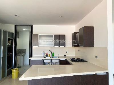 Apartamento de 3 alcobas en arriendo en Sabaneta, Sabaneta, 138 m² · foto 5 de 20