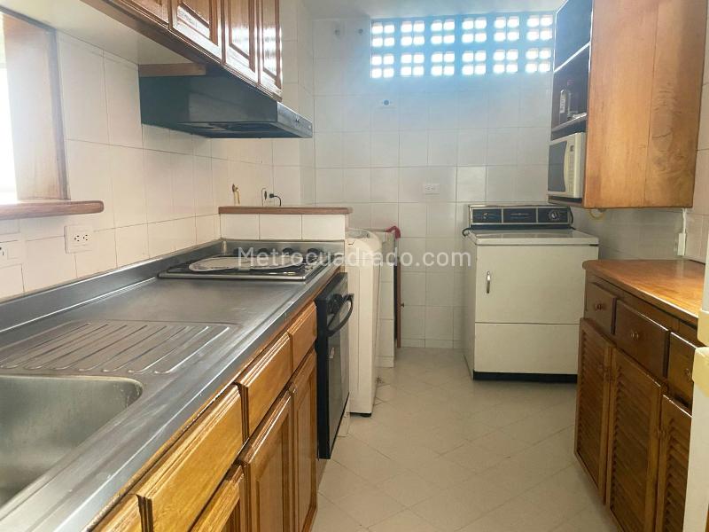 Cozy 2BR Apartment in El Poblado - 8