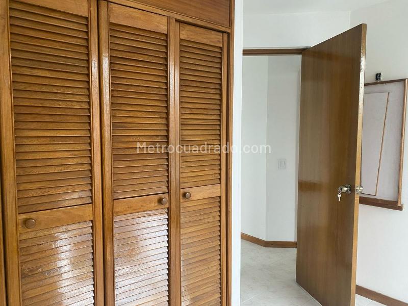 Cozy 2BR Apartment in El Poblado - 9