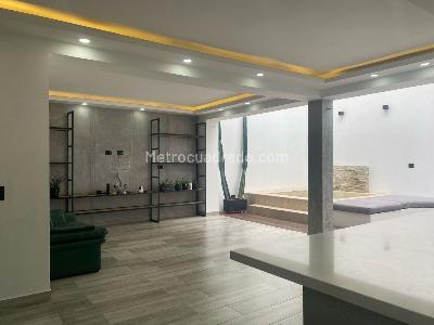 Casa en arriendo en Envigado, Envigado · foto 3 de 17