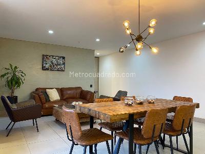 Apartamento en venta en El Poblado, Medellín · foto 3 de 19