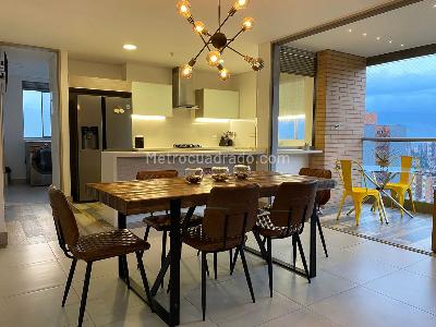 Apartamento en venta en El Poblado, Medellín · foto 4 de 19