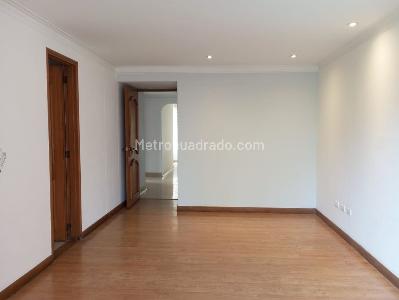 Apartamento en venta en El Poblado, Medellín · foto 10 de 16